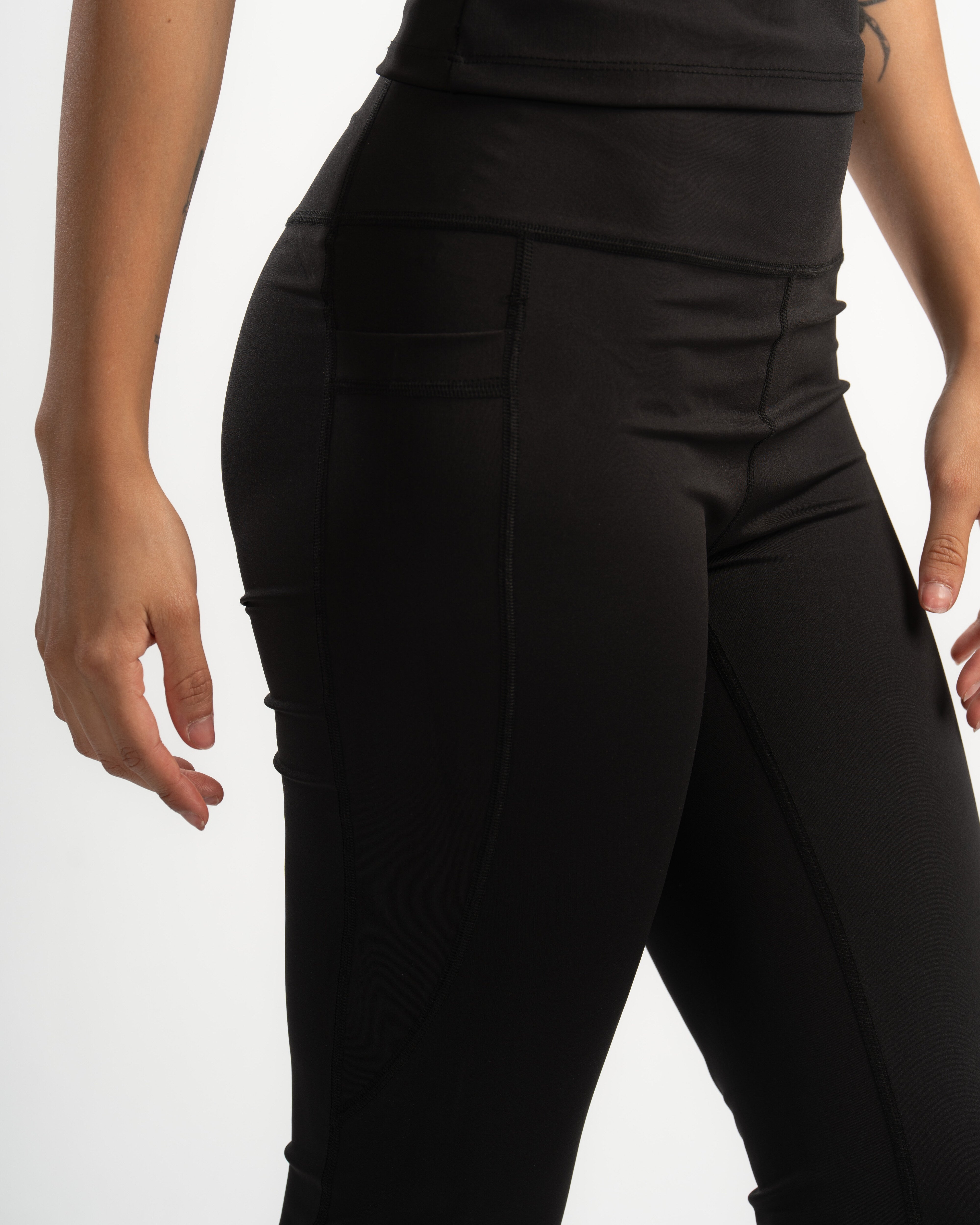 Pocketed Flared Leggings