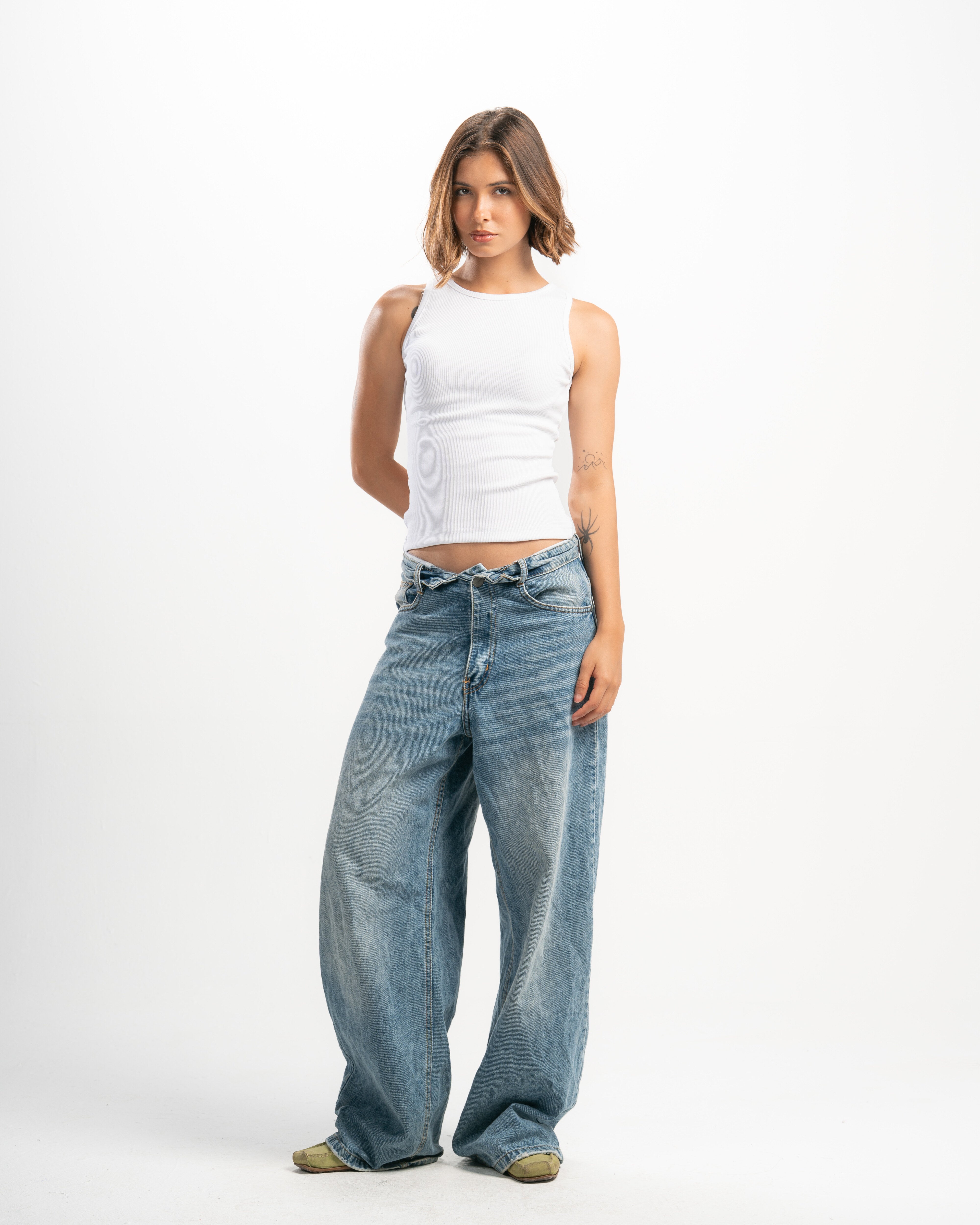 Ribbed Round Neck Tank top