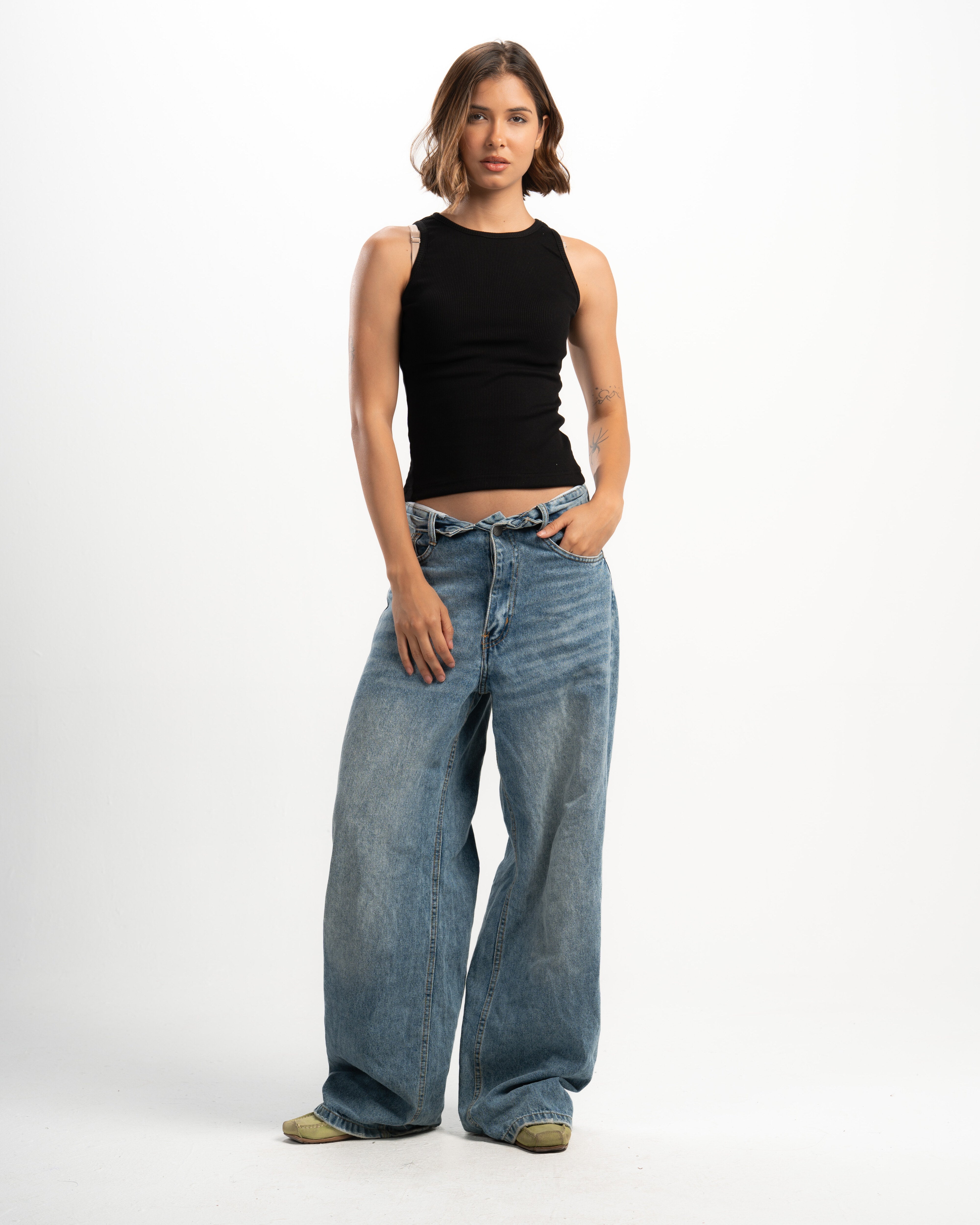 Ribbed Round Neck Tank top